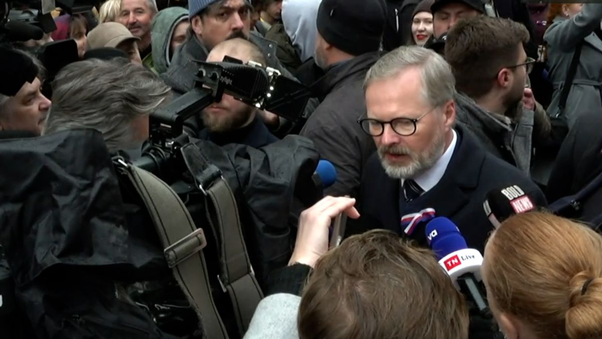 Nemám z toho radost. Fiala zkritizoval Babiše i Okamuru